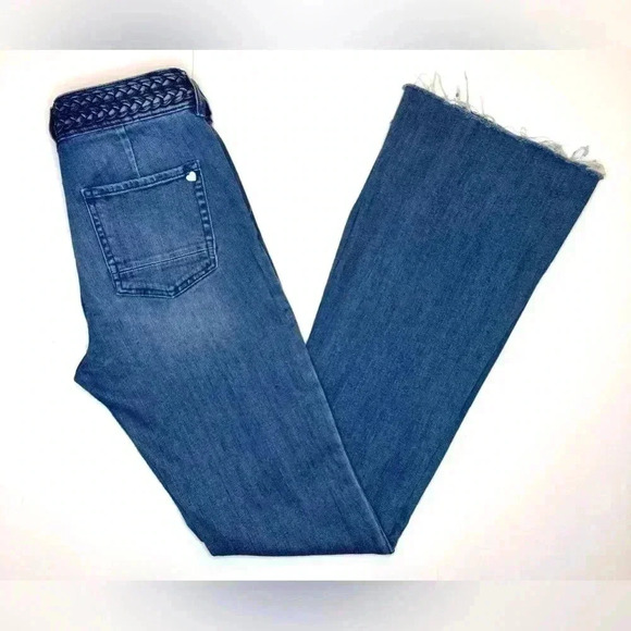 Kendall & Kylie Braided Belt High Waisted Flare Jeans Size- 5 - Picture 9 of 12
